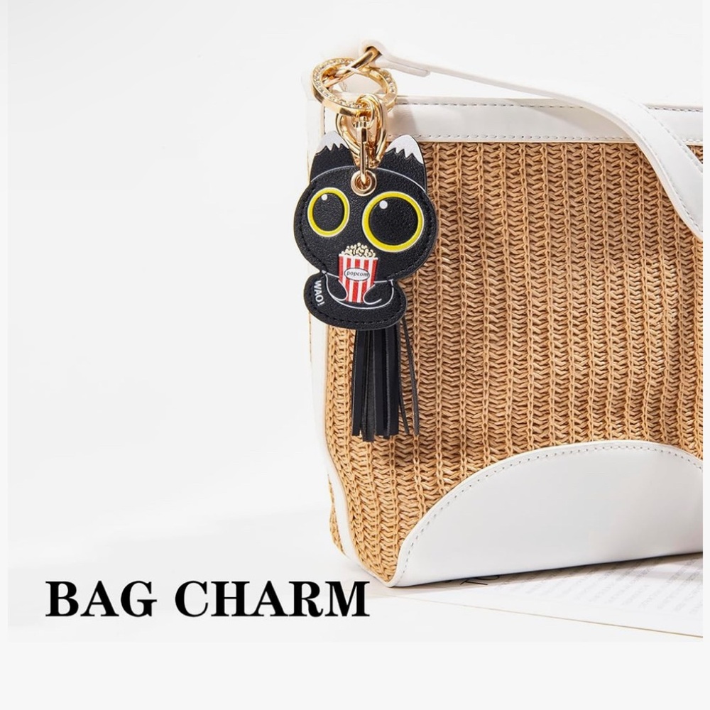 Bag Charm Cat 🐈⬛ Black and Gold Key Wristlet and Bag Charm Accessories - Picture 4 of 4